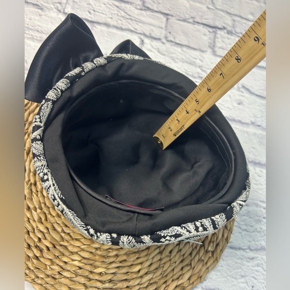 Vintage Ms. Hi’s Classic Black and Light Gray Burnout Pattern & Large Silk Bow. - Picture 8 of 8